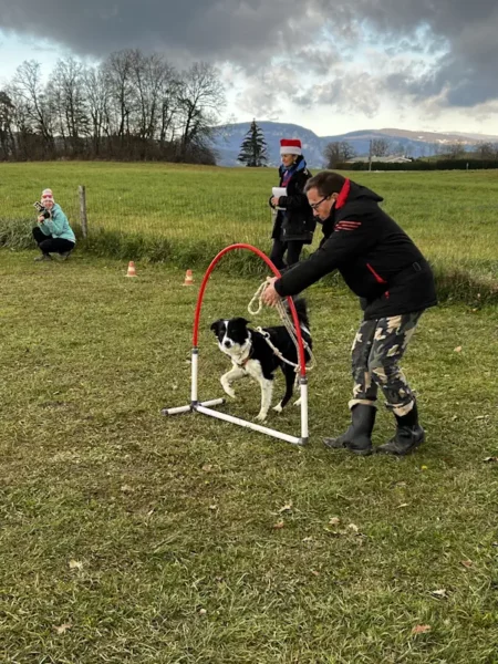 éducateur canin Annecy agility hooper - fête de Noel 2025